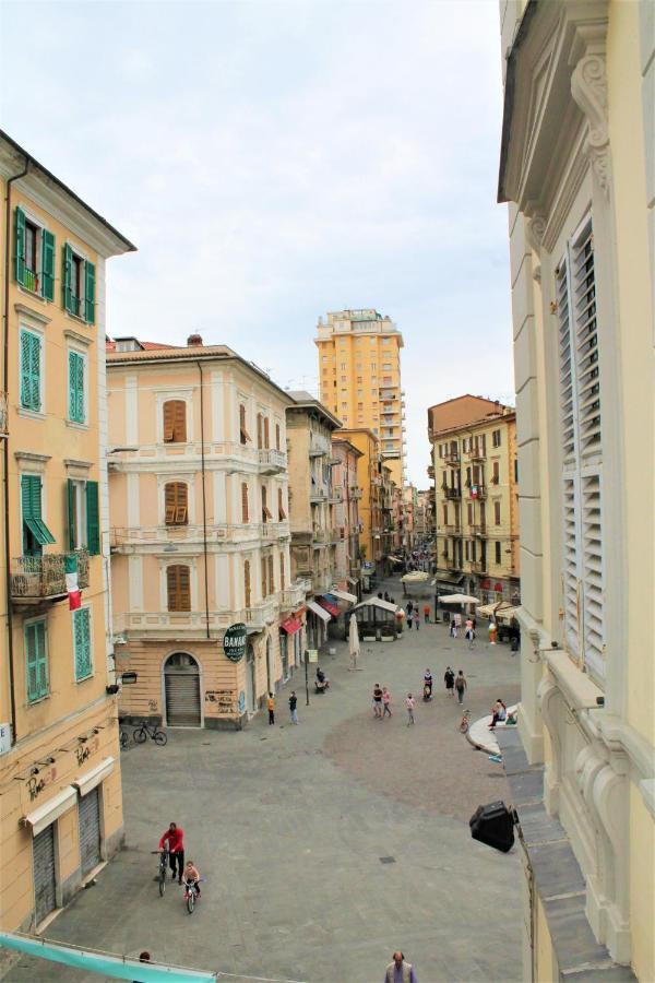 You Stay "Main Street & Station" La Spezia Luaran gambar
